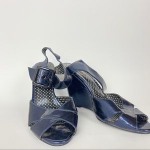 Report Kendra Wedge Heels